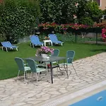 Kalypso Ξενοδοχείο με διαμερίσματα Γουβιά