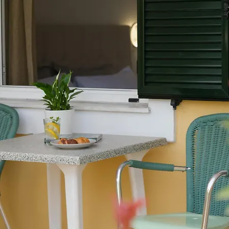 Kalypso شقة فندقية 4*