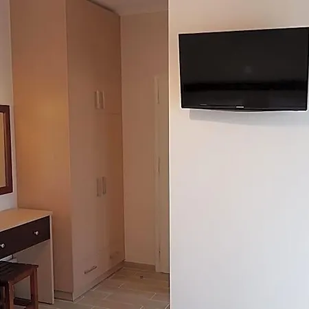 Kalypso Aparthotel 4*