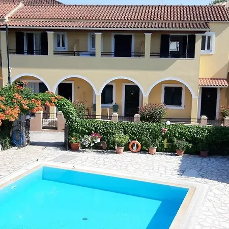 Lägenhetshotell Kalypso 4*